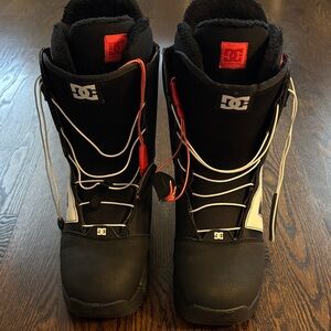 DC Black and White Snowboard Boots with Red Accents